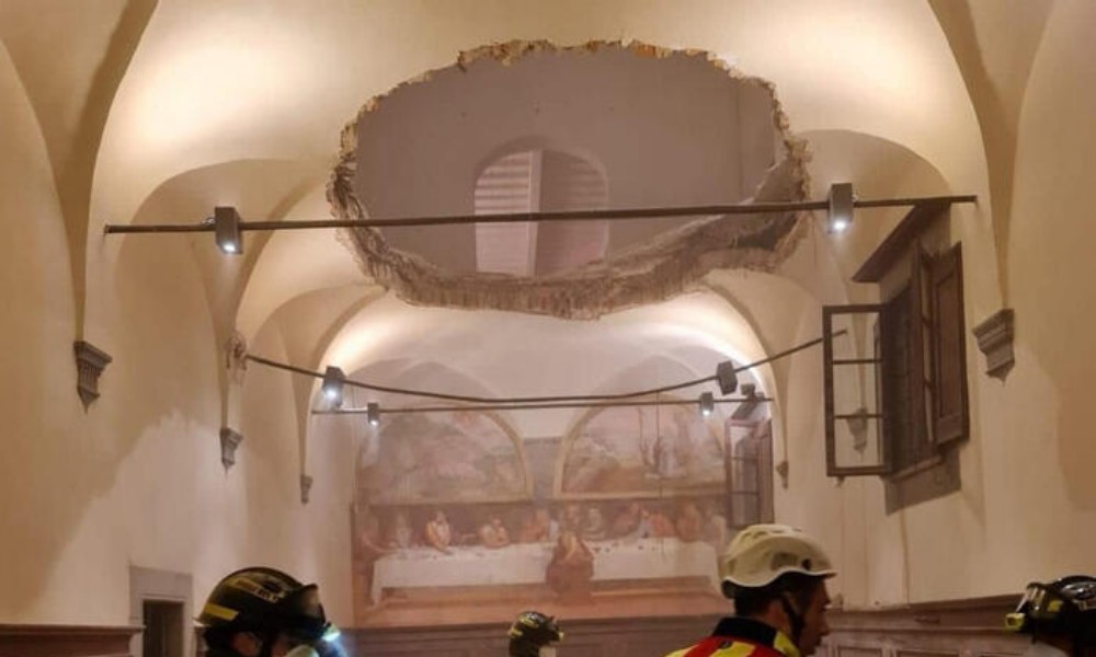 Crolla il solaio ad una festa di matrimonio, 5 feriti. Dimessa la coppia di sposi